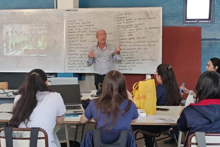 WhatsApp-Image-2025-09-14-at-14.35.18-2048x1365